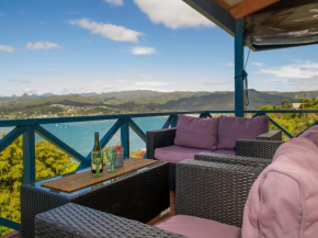 Paku Paradiso - Gateway to Hot Water Beach and Cathedral Cove - Tairua Holiday Home